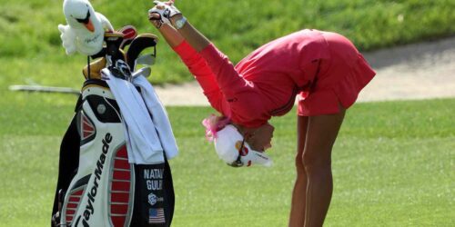 Pre-Golf Stretches to Reduce Back Pain